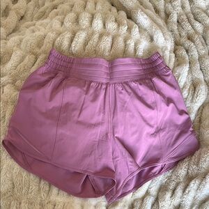 Lululemon Hotty Hot shorts